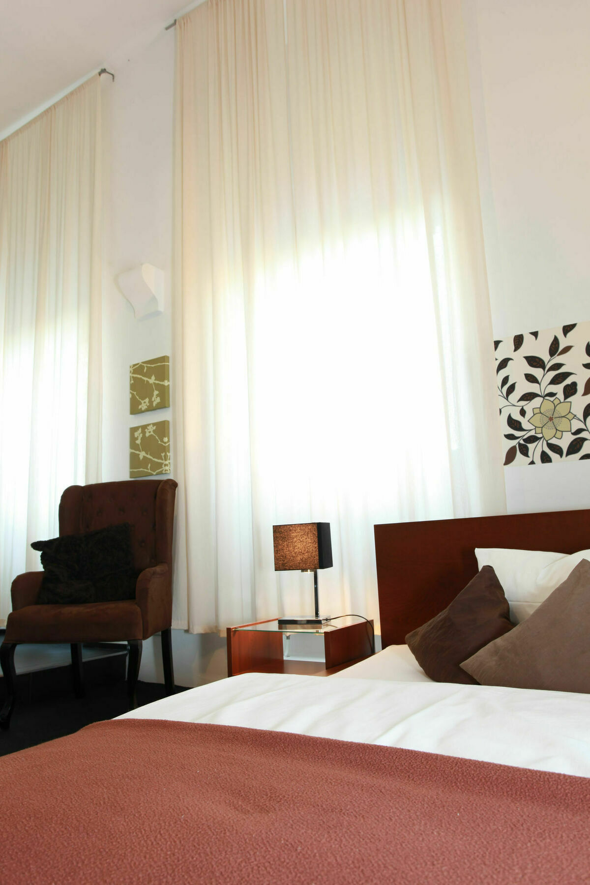 Amical Hotel Wuppertal Buitenkant foto